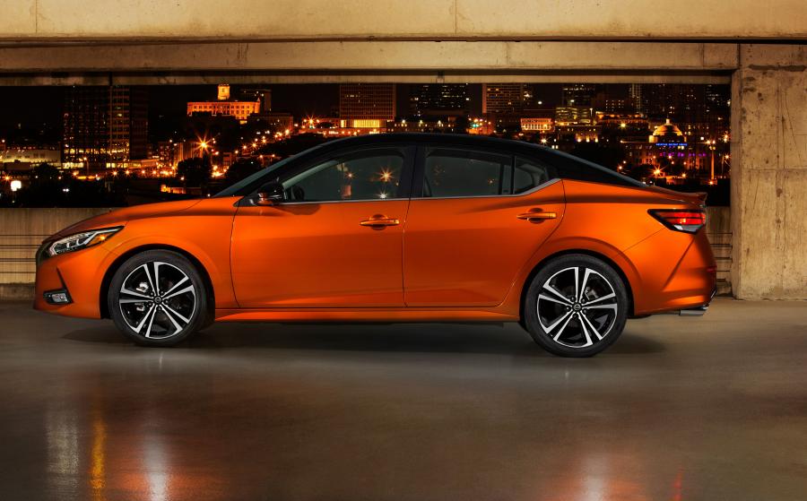  Nissan Sentra SR 2020 года  (NA) (фото 45 из 51)